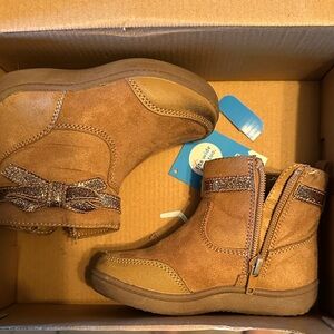 Stride rite Elaine boots